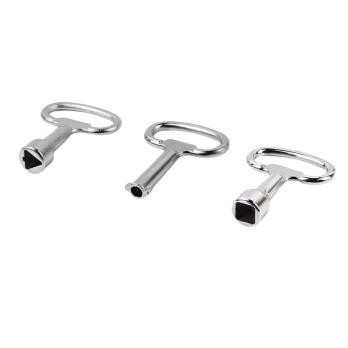 Štvorcový kľúč, trojuholníkový kľúč alebo dvojbitový kľúč – aký je rozdiel a ktorý z nich potrebujete?